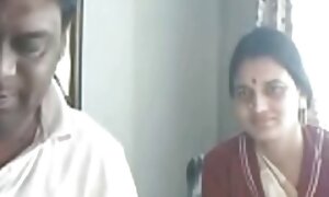 पुरुषों घुंघराले एक सफाई महिला भाड़ में जाओ बीपी सेक्सी मूवी पिक्चर ।
