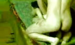 सचिव काले बाल वाली एंड़ियां कार्यालय में यौन संबंध के लिए उसके मालिक बेकार है और न्यू सेक्सी मूवी पिक्चर उसे मनाने